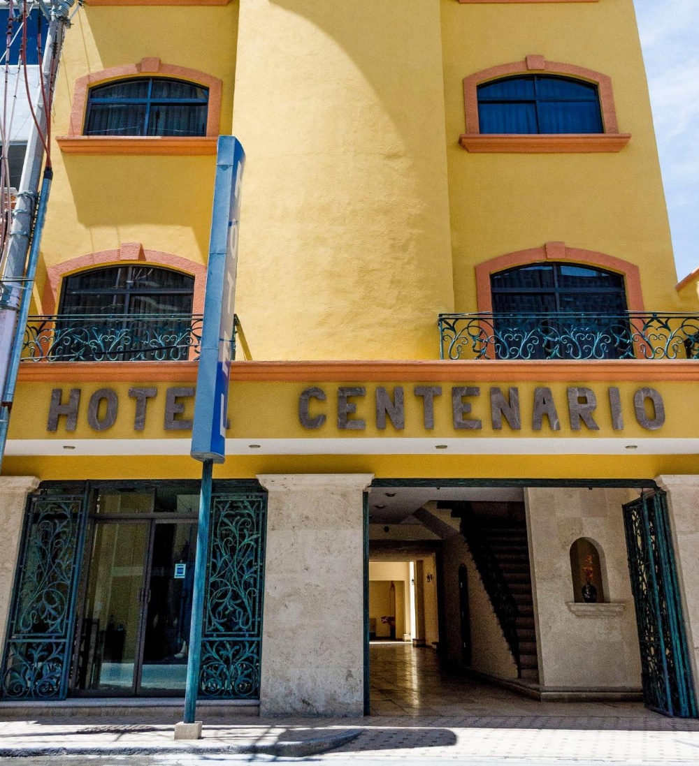 Hotel Centenario Main image